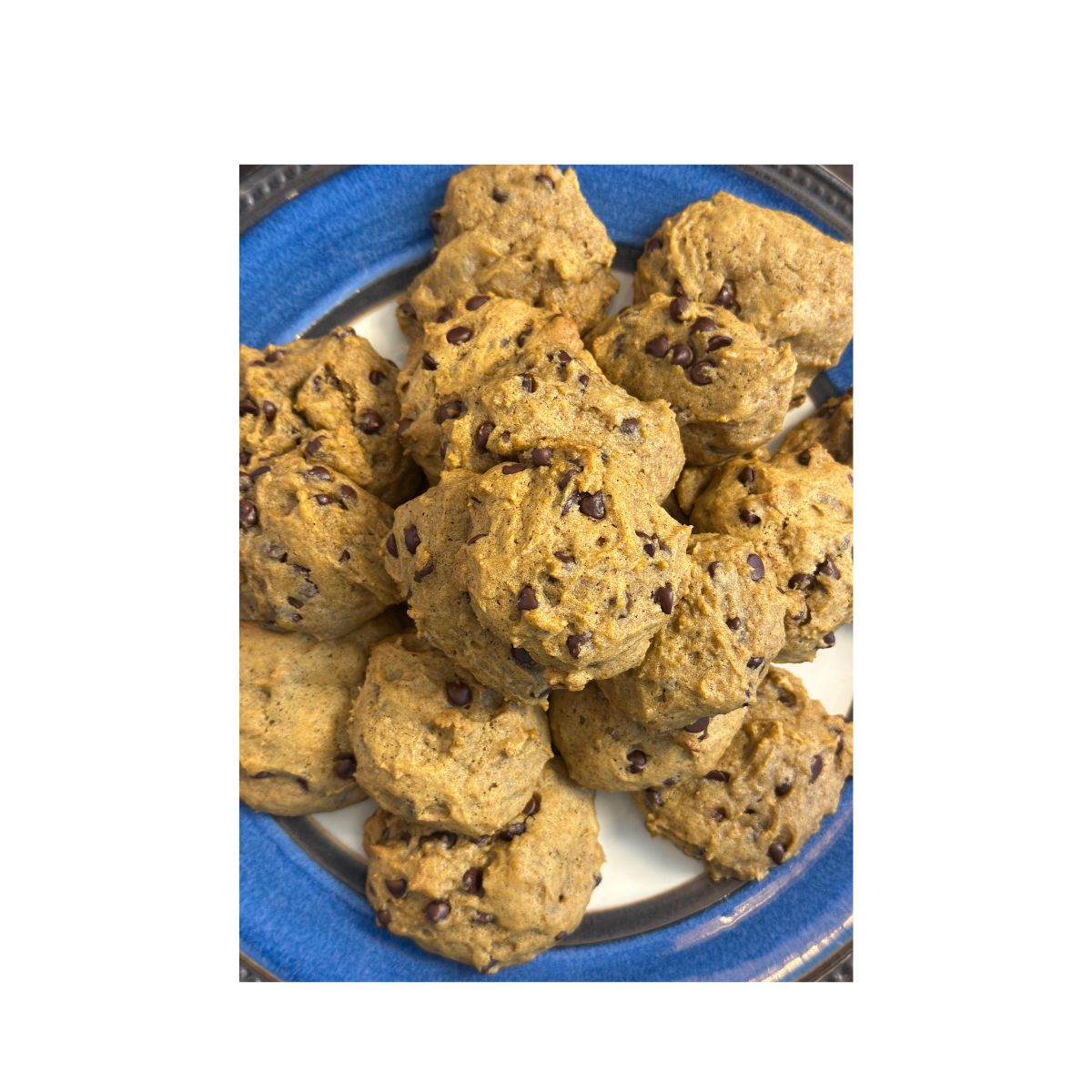pumpkin chocolate chip cookies with no dairy and no soy