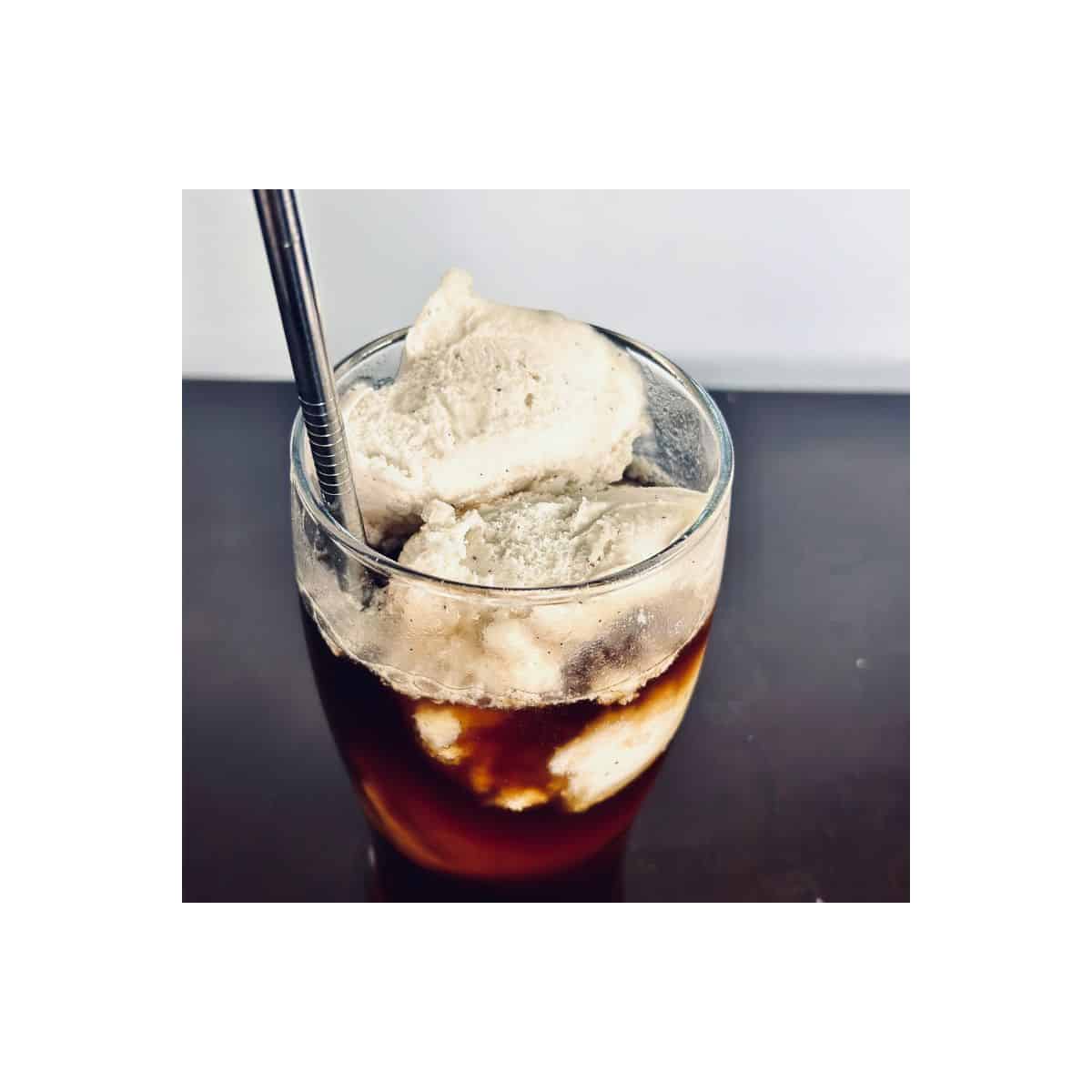 magnificent root bee float dairy-free and soy-free